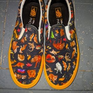 Limited edition National Geographic Vans